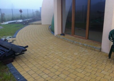 układanie kostki brukowej pszczyna